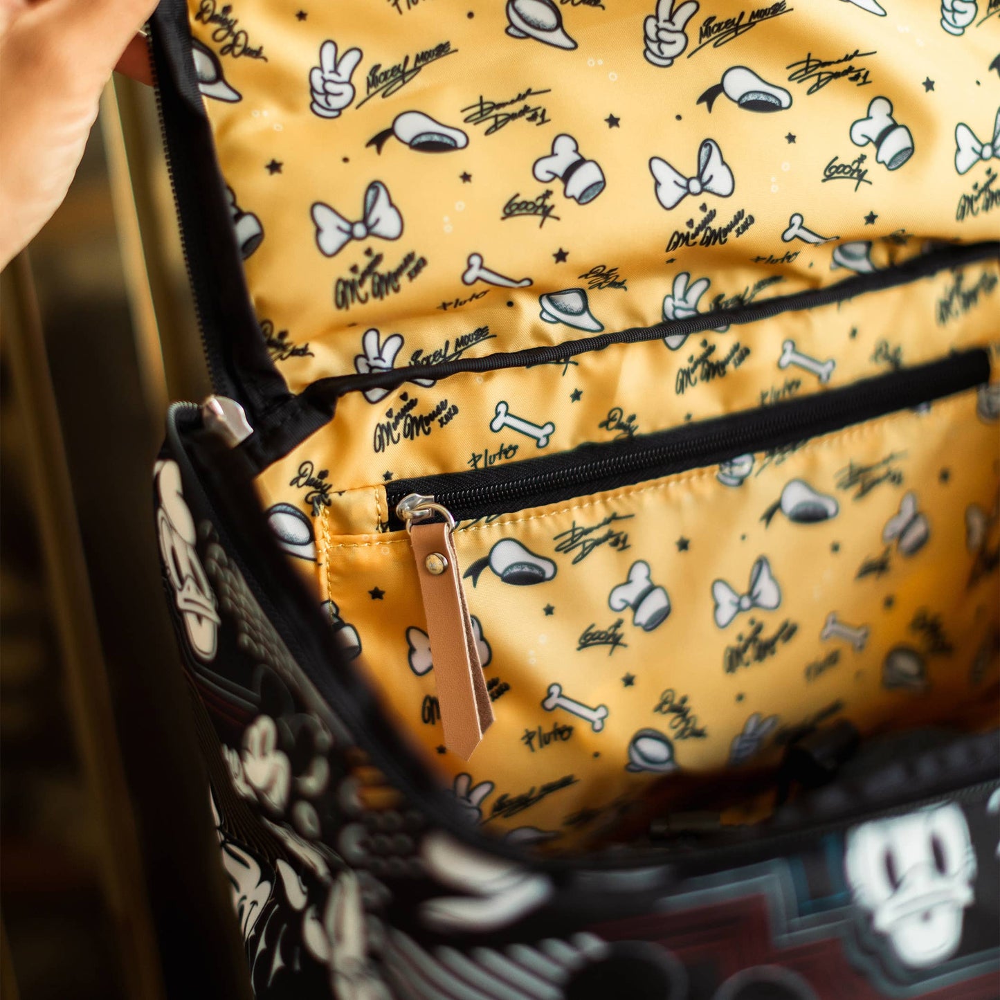 Method Backpack - Disney Mickey & Friends Good Times